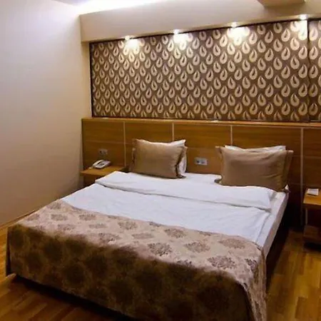 ホテル Roof Garden