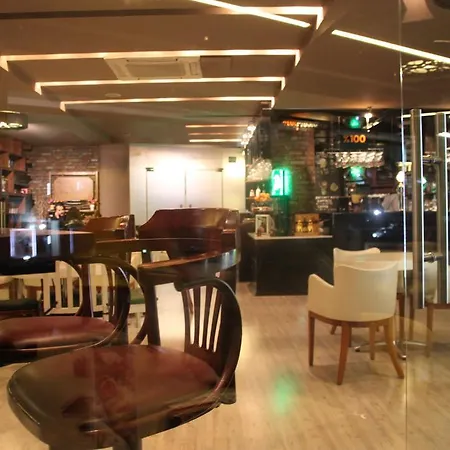 Roof Garden ホテル エスキシェヒル