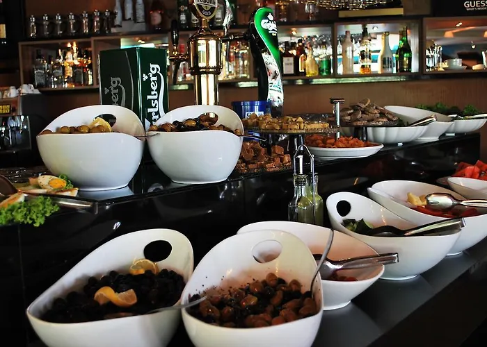 ホテル Roof Garden エスキシェヒル