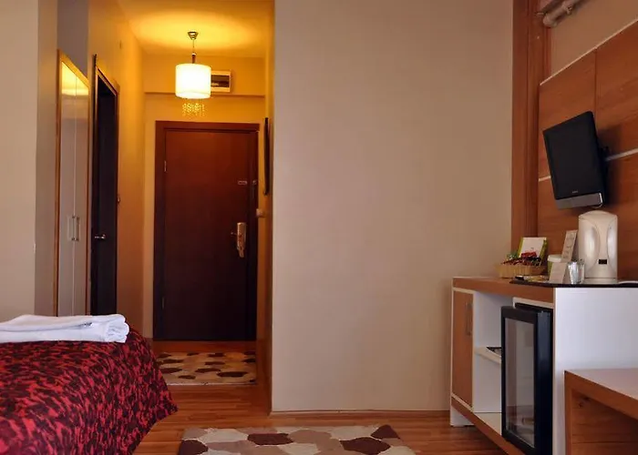 ホテル Roof Garden エスキシェヒル