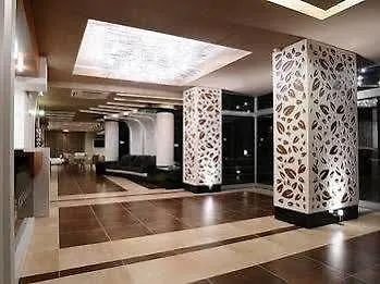 ホテル Roof Garden 3*